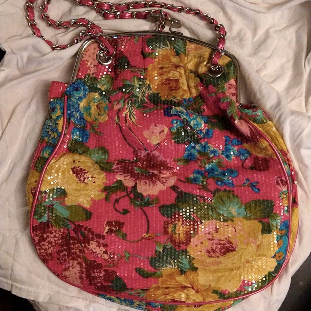 Amici bag floral with chain and ribbon strap sequins